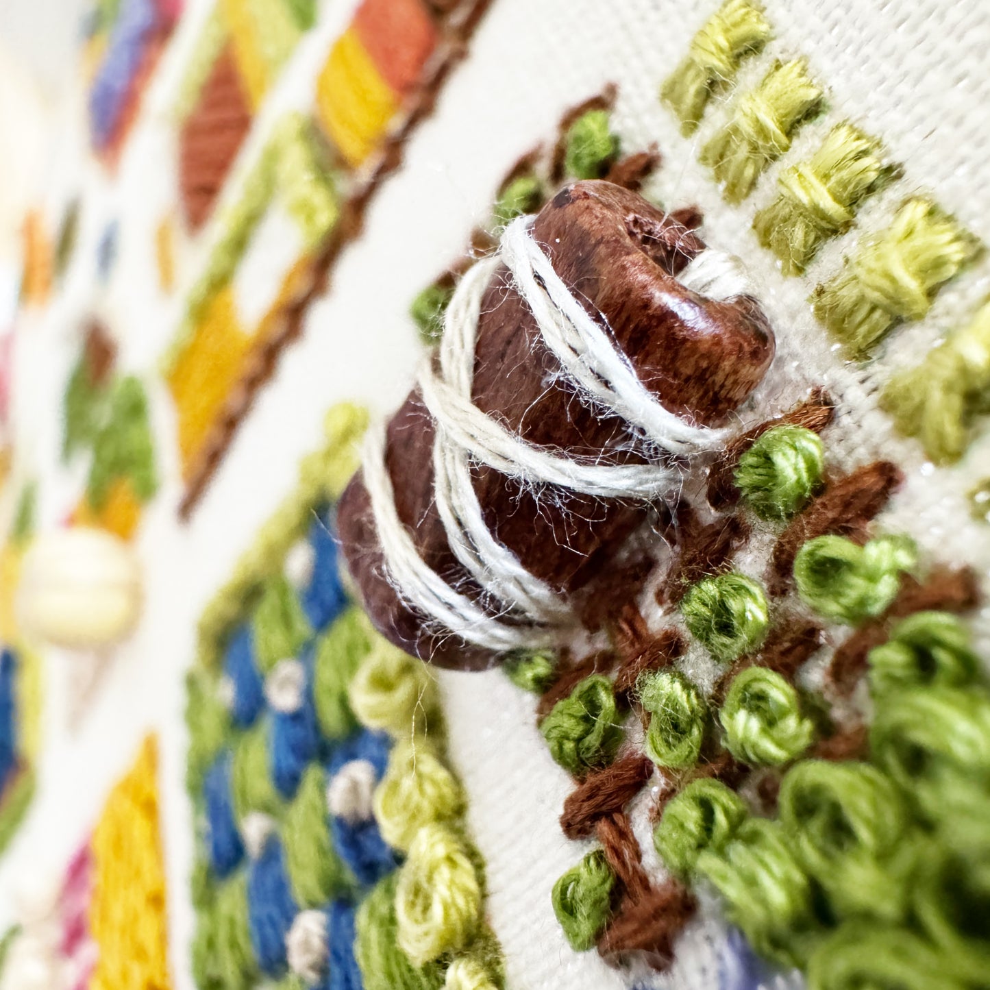 August in the Garden - Advanced Embroidery Kit