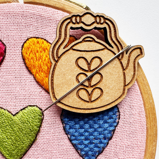 Teapot - Wooden Magnetic Needle Minder