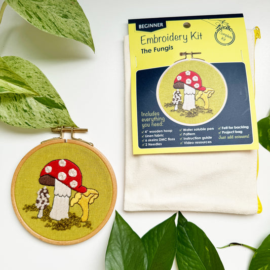 All Rosana Diggs kits come in a reusable zippered project bag.  The booklet and outer label are printed on 100% recycled paper.