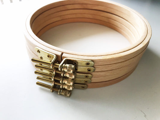 6” Round Beech Wood Embroidery Hoop