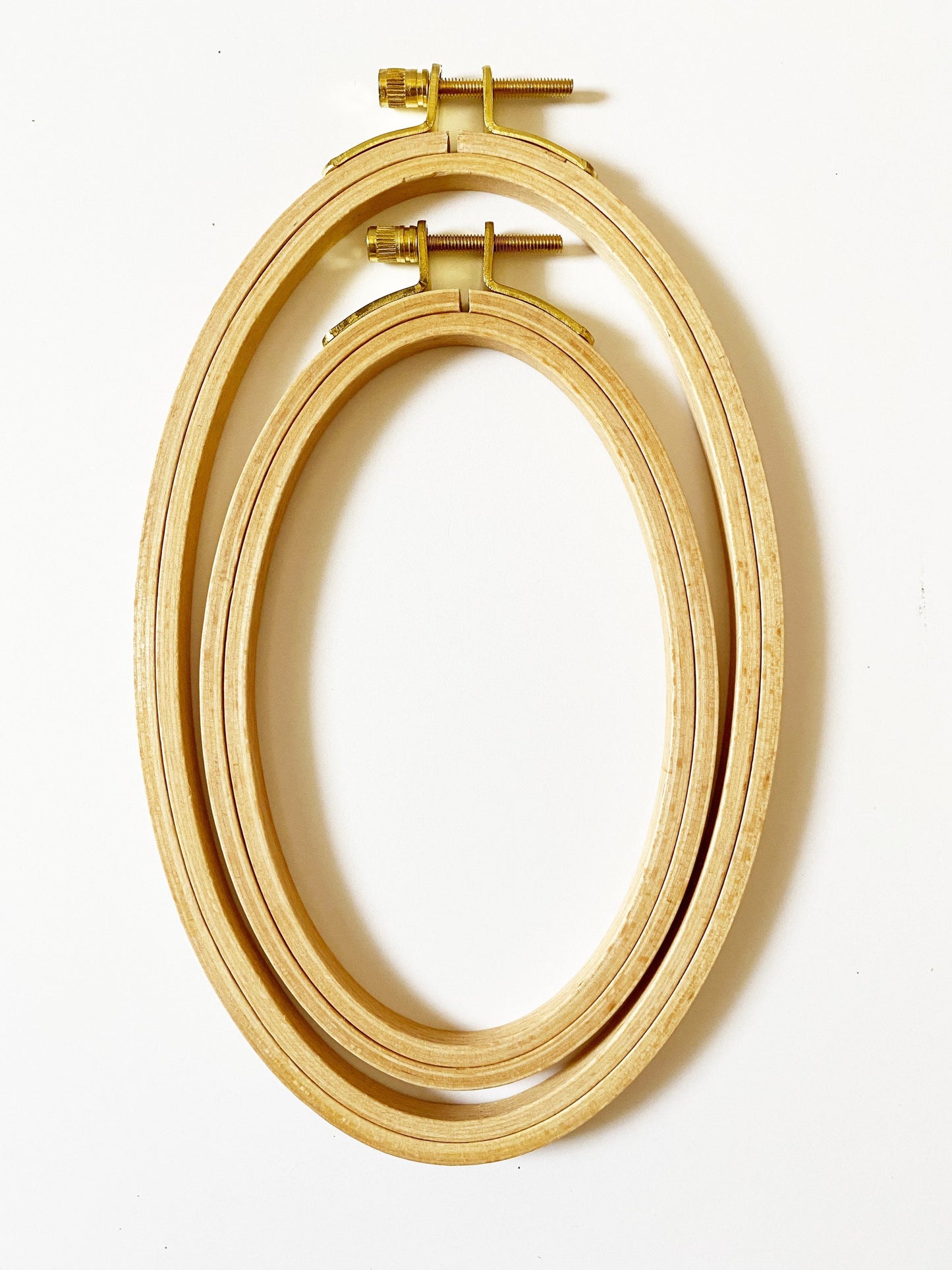 Small Oval Beech Wood Embroidery Hoop: Portrait Orientation