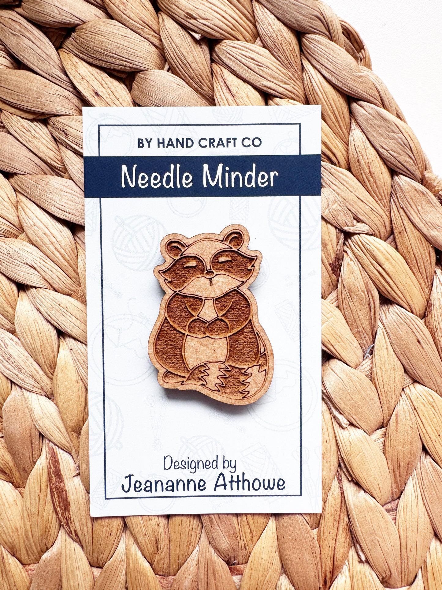 Raccoon - Wooden Magnetic Needle Minder