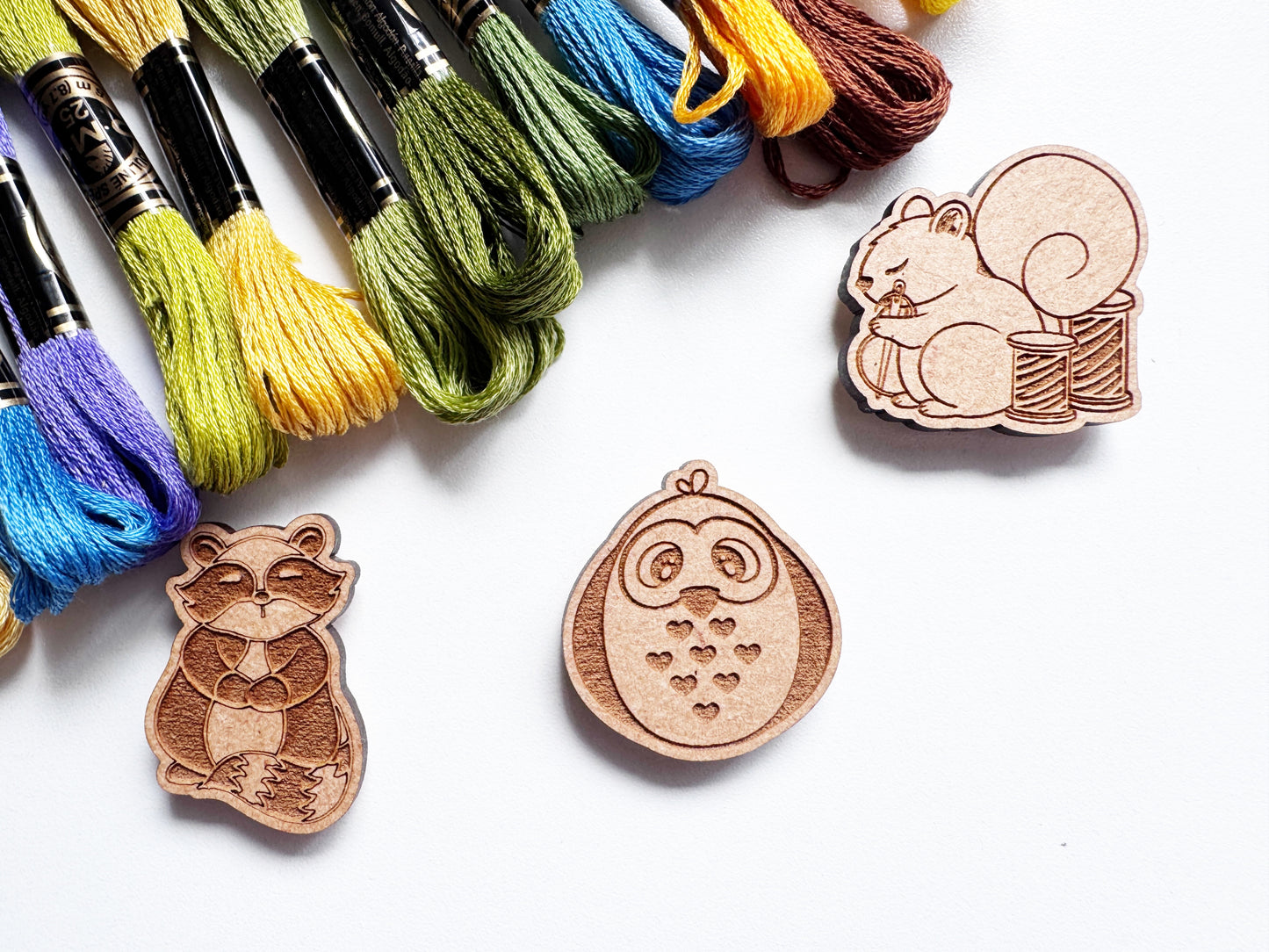Owl - Wooden Magnetic Needle Minder