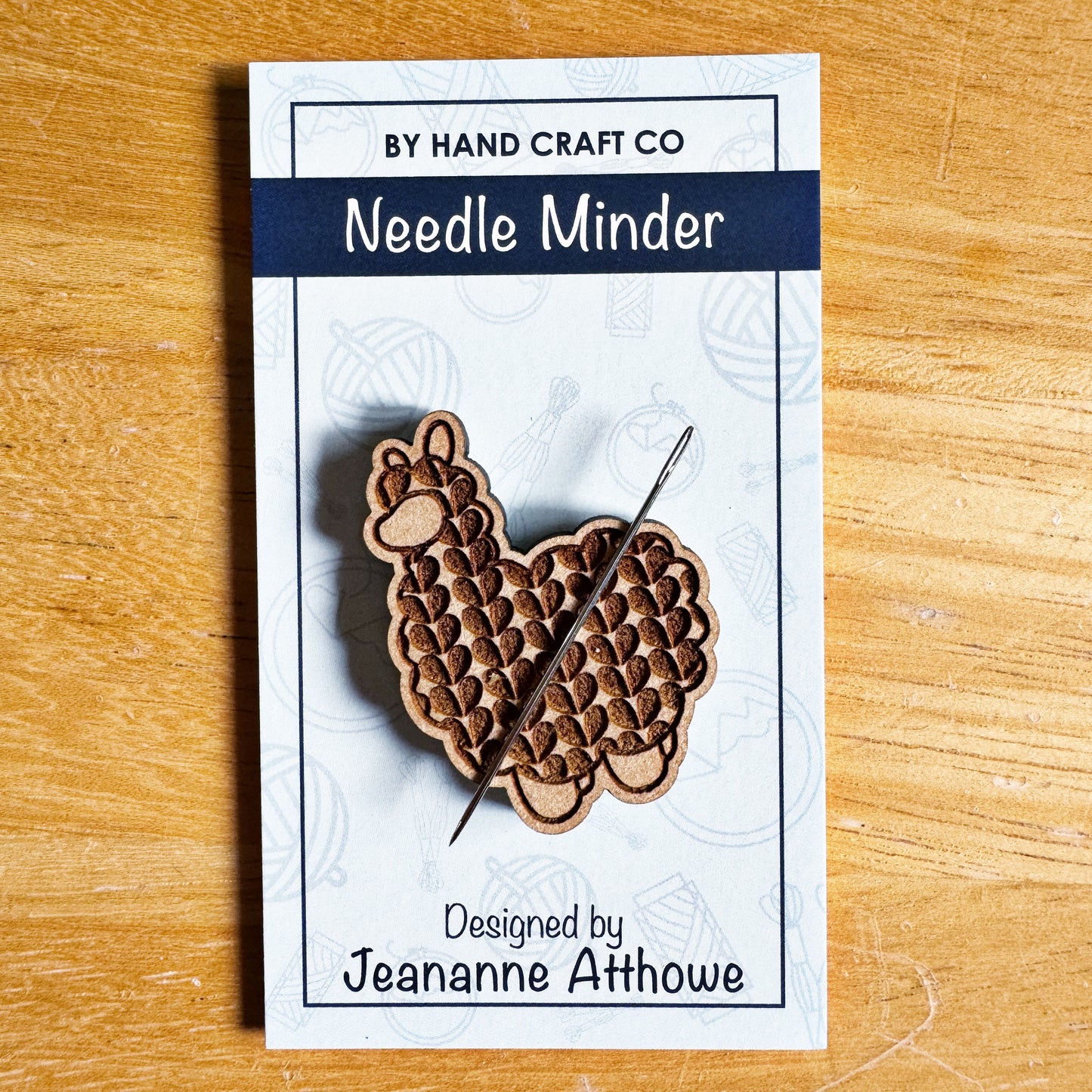 Alpaca - Wooden Magnetic Needle Minder
