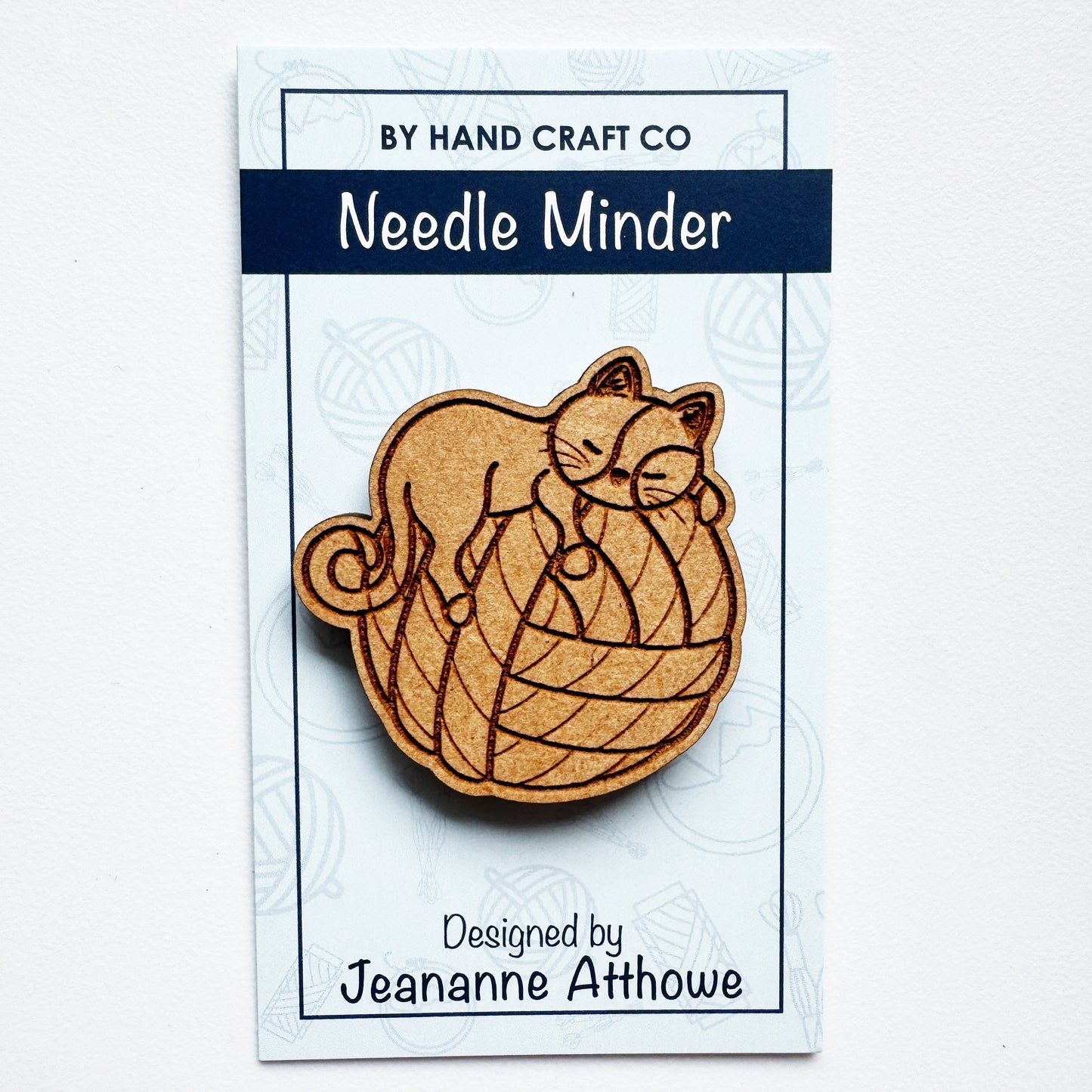 Cat - Wooden Magnetic Needle Minder